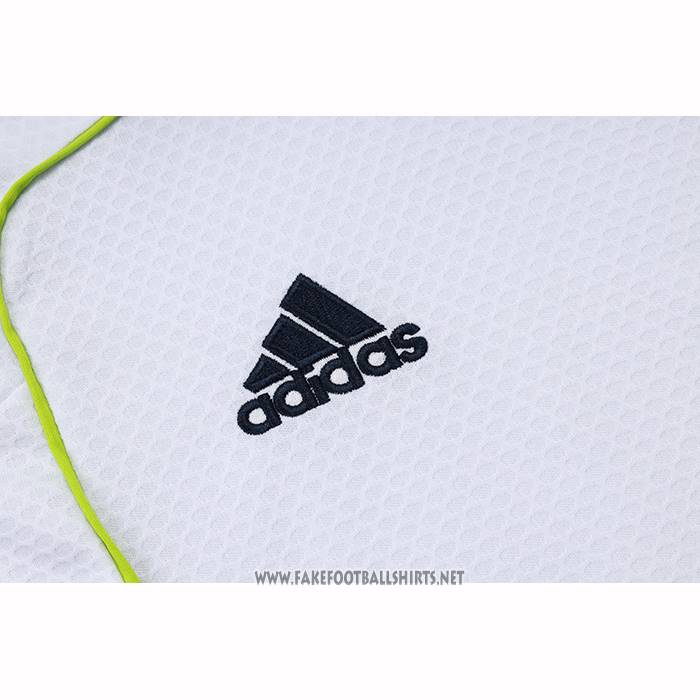 Tracksuit
 Real Madrid Short Sleeve
 2025-2026 White
 - Shorts
